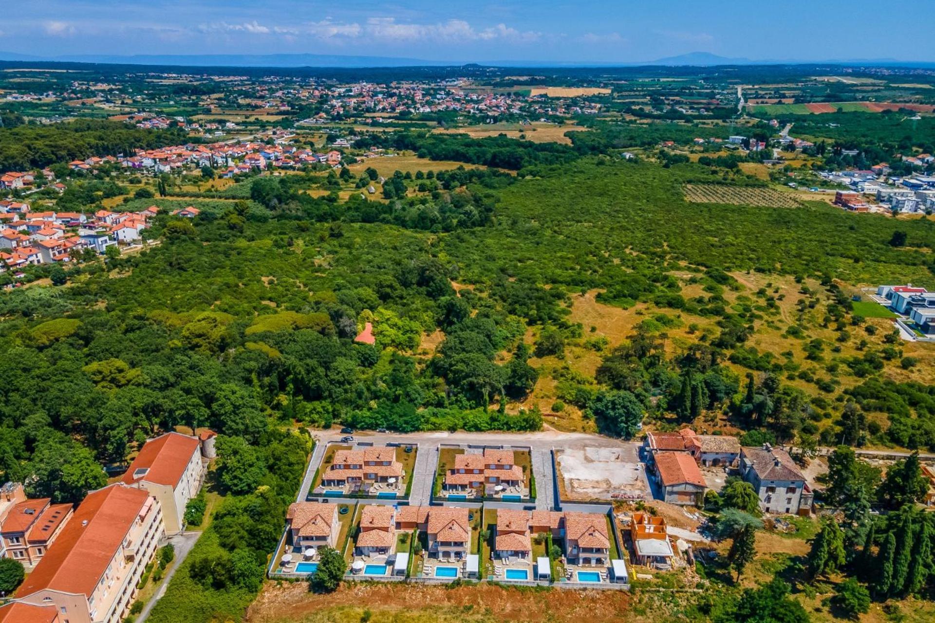 Villas Lotus With Pool And Jacuzzi Пула Экстерьер фото