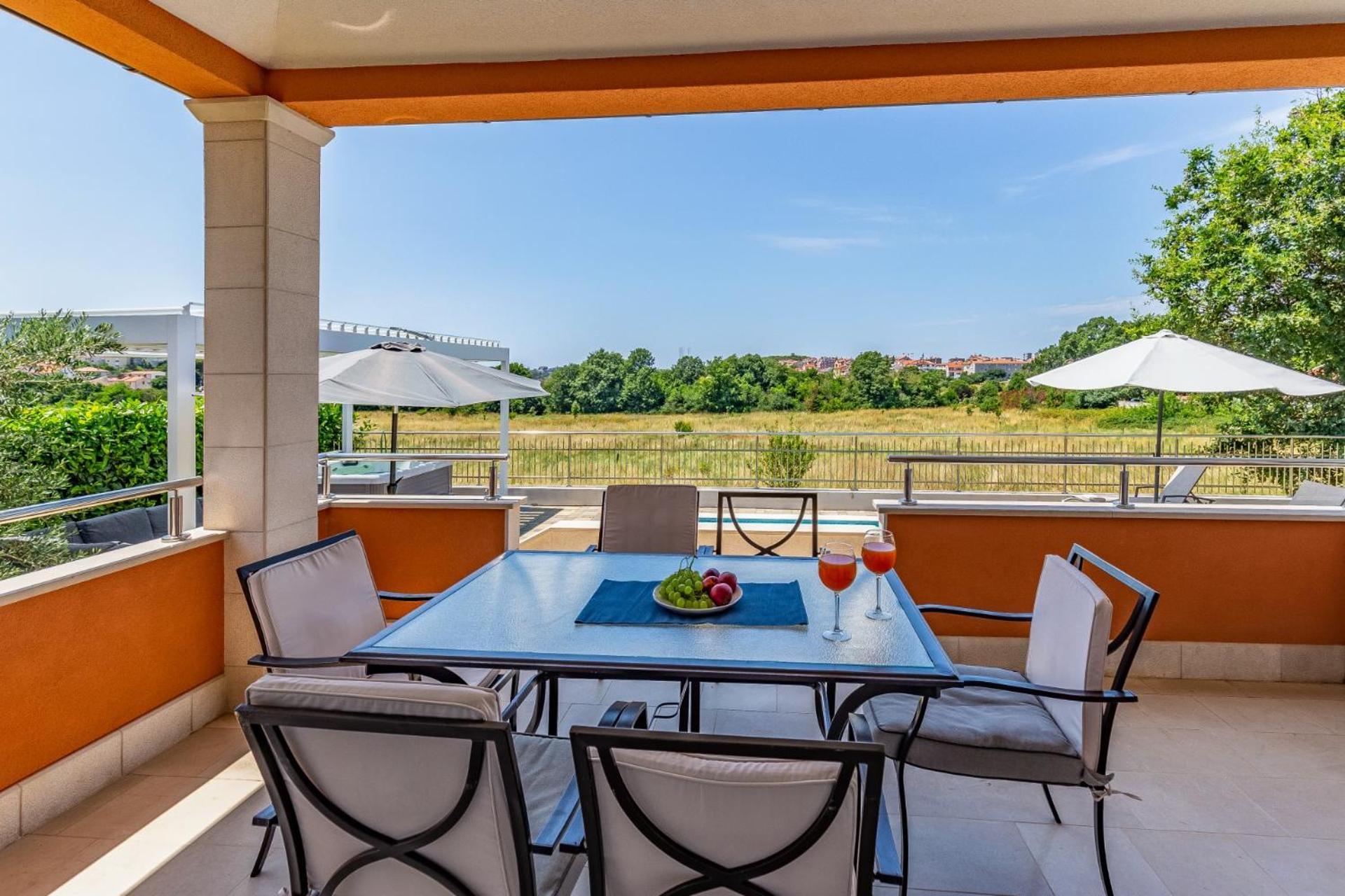 Villas Lotus With Pool And Jacuzzi Пула Экстерьер фото
